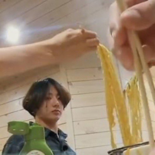 koogifs's tweet photo. food is happiness https://t.co/2sNl7HPYx7