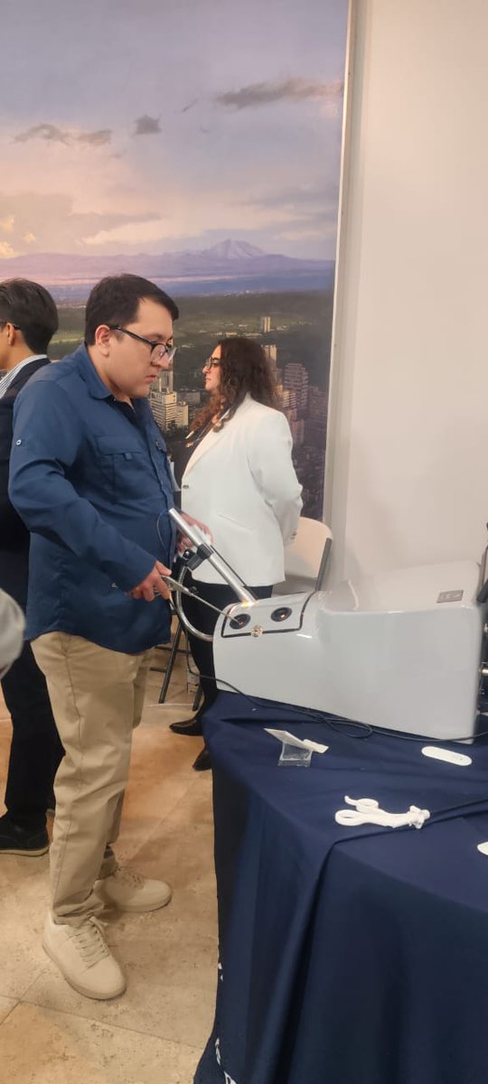 El pasado sábado 15 de febrero, llevamos a cabo nuestro 2do. Encuentro Nacional de Cirugía Endoscópica para Residentes. Gracias a todos los médicos que nos acompañaron, en búsqueda de una formación constante.

#SoyFamiliaAMCE #AMCE #Residentes #Medicos