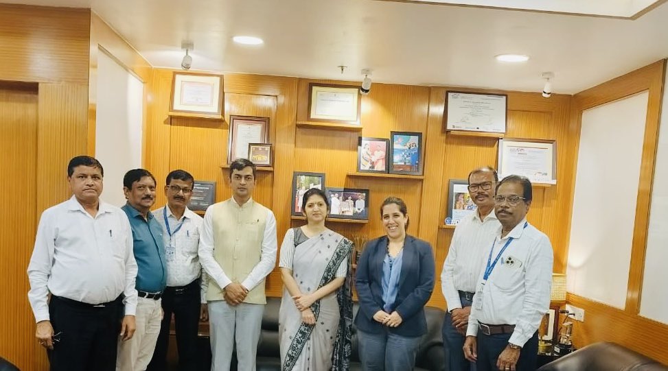 HUDDeptOdisha's tweet photo. Engaging discussions with the team from the Embassy of Israel on sustainable water management and innovative reuse of treated wastewater.

Exploring advanced solutions for a water-secure and resilient Odisha. #WaterInnovation #SustainableOdisha #VIKSITOdisha
@ushapadhee1996, @IsraelinIndia