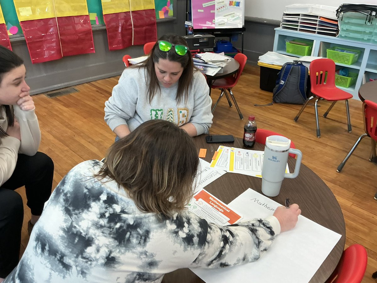 Betty Street tweet media