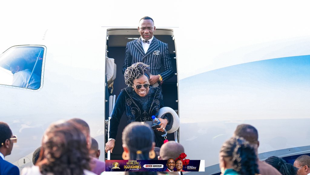 drbeckyenenche's tweet image. Uyo, hear the voice of God calling you to a new season of healing and deliverance! 🙌 

Our arrival marks the beginning of a powerful move of God; get ready to experience His mighty hand at work!💥 #UyoCrusade #HealingAndDeliverance #GodIsSpeaking #Dominion #Dunamis