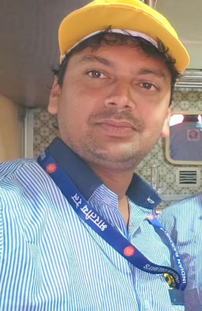 बिहार ,रोहतास के रहने वाले विकास पासवान जो मुंबई अमृतसर एक्सप्रेस 11507 ट्रेन में अटेंडेंट का काम करते थे 3 दिन पहले वो नासिक से भुसावल जंक्शन के बीच ड्यूटी के दौरान ट्रेन से ही लापता है  <a href="/EasternRailway/">Eastern Railway</a> <a href="/rpfcrbsl/">RPF BHUSAWAL DIVISION</a> <a href="/CommercialBSL/">Sr. DCM Bhusawal</a> <a href="/AshwiniVaishnaw/">Ashwini Vaishnaw</a> <a href="/BhimArmyChief/">Chandra Shekhar Aazad</a> <a href="/AmarJPaswan/">Amar Jyoti</a>
