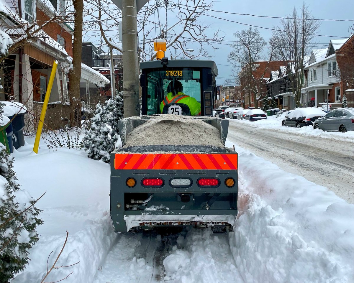 City of Toronto 🇨🇦 (@cityoftoronto) on Twitter photo We're coming, #Toronto!
We’re now accepting <a href="/311Toronto/">311 Toronto</a> Service Requests for snow clearing. If you see an area that needs plowing, you can report it at the link below & a crew member will follow up.
toronto.ca/home/311-toron… We're coming, #Toronto!
We’re now accepting <a href="/311Toronto/">311 Toronto</a> Service Requests for snow clearing. If you see an area that needs plowing, you can report it at the link below & a crew member will follow up.
toronto.ca/home/311-toron…