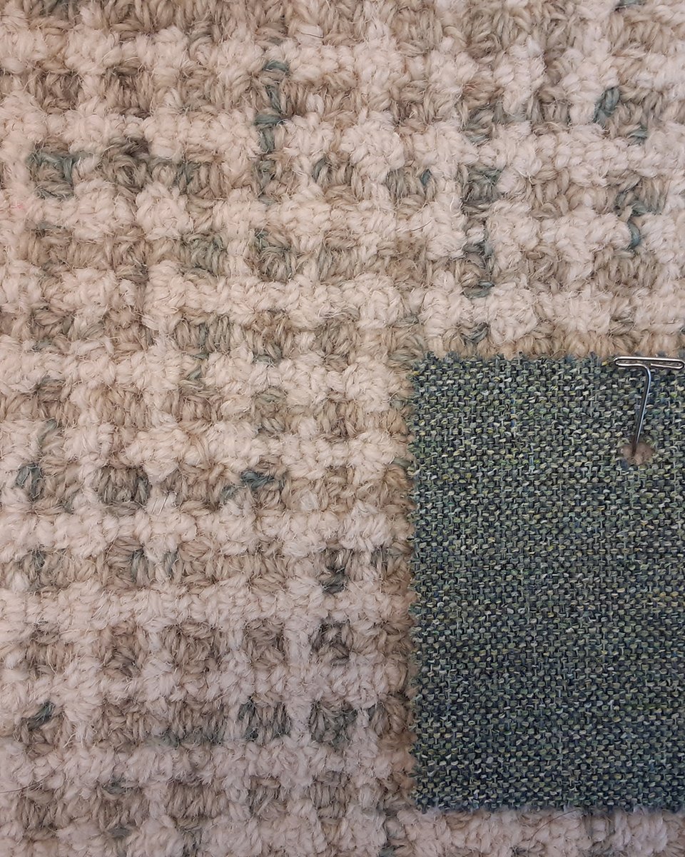 Gabberts's tweet image. Gabberts Designers, John Harned and Mindy Robertson, work on a project for a client that likes a green and neutral color palette, as well as modern forms and clean lines. 
gabberts.com/design/designe…

#gabberts #gabbertsfurniture #interiordesign #interiordesigners #design