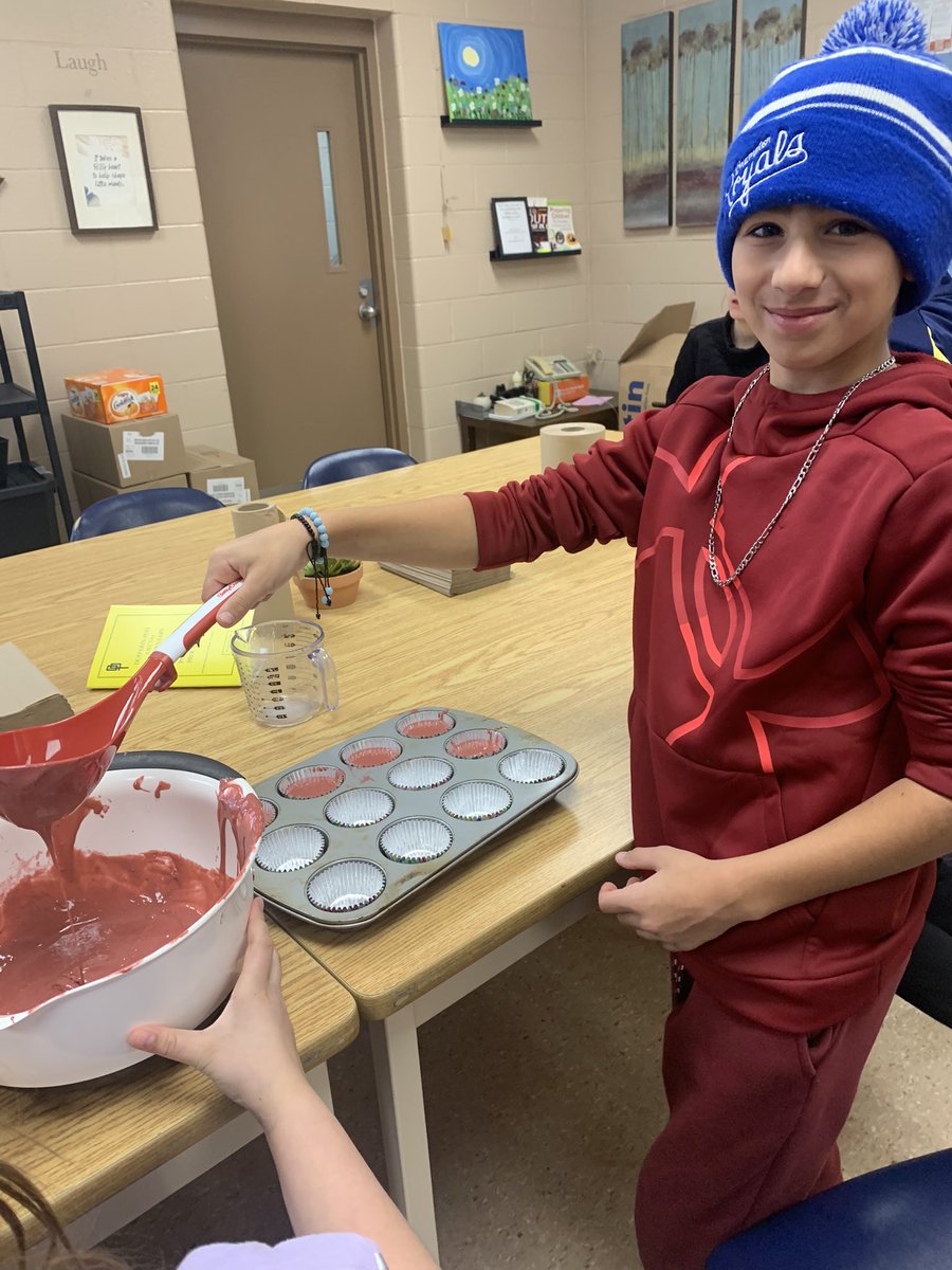 Mrs. Petrozza tweet media