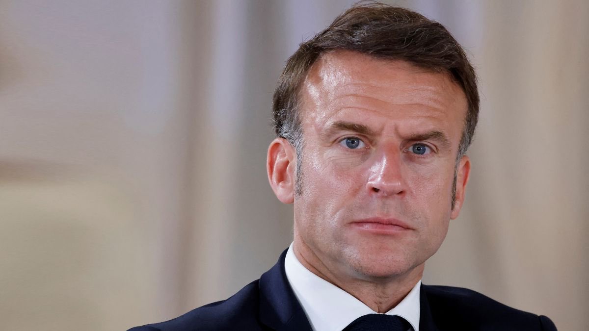 front_ukrainian's tweet photo. ⚡️🇫🇷France calls second urgent meeting of EU leaders in 3 days to discuss security issues in Ukraine and Europe, — Reuters

Another meeting is expected tomorrow.

Among the invited countries are Norway, Canada, the Baltic states, the Czech, Greece, Finland, Romania, Sweden and Belgium.