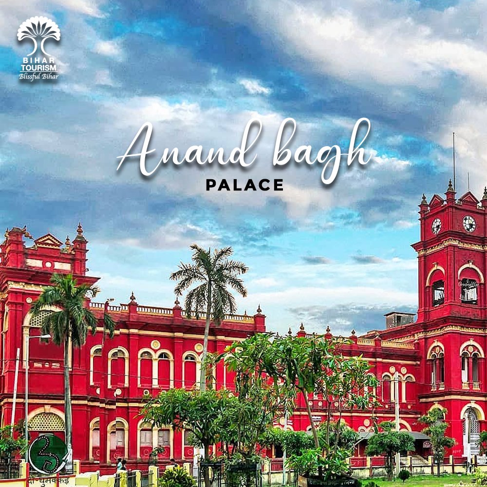 TourismBiharGov's tweet photo. Step into Darbhanga's timeless charm, where every structure tells a story! Explore the mighty Darbhanga Fort, the serene Anand Bagh Palace and the beautiful manokamana temple. Come, experience the rich architectural legacy of this historic city and immerse yourself in its grandeur!

#Bihar #bihartourism #darbhanga #visitbihar #architecture #Discoverbihar #biharheritage #Discoverbihar #explorebihar
@mishranitish @tourismgoi @incredibleindia