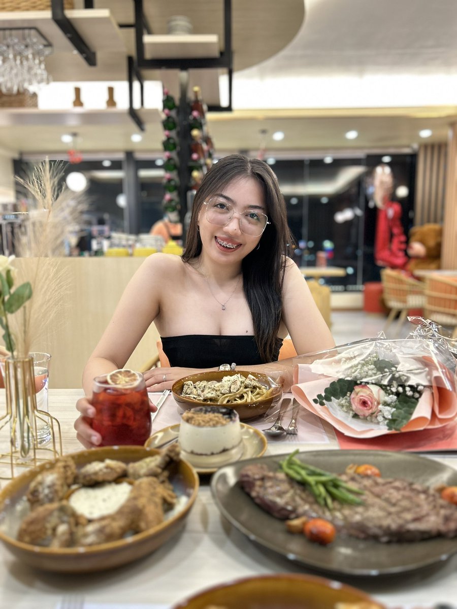 dinojayx's tweet photo. I’m the luckiest dahil palagi kitang ka-date 😽🫶 https://t.co/qOwkrJOL4j