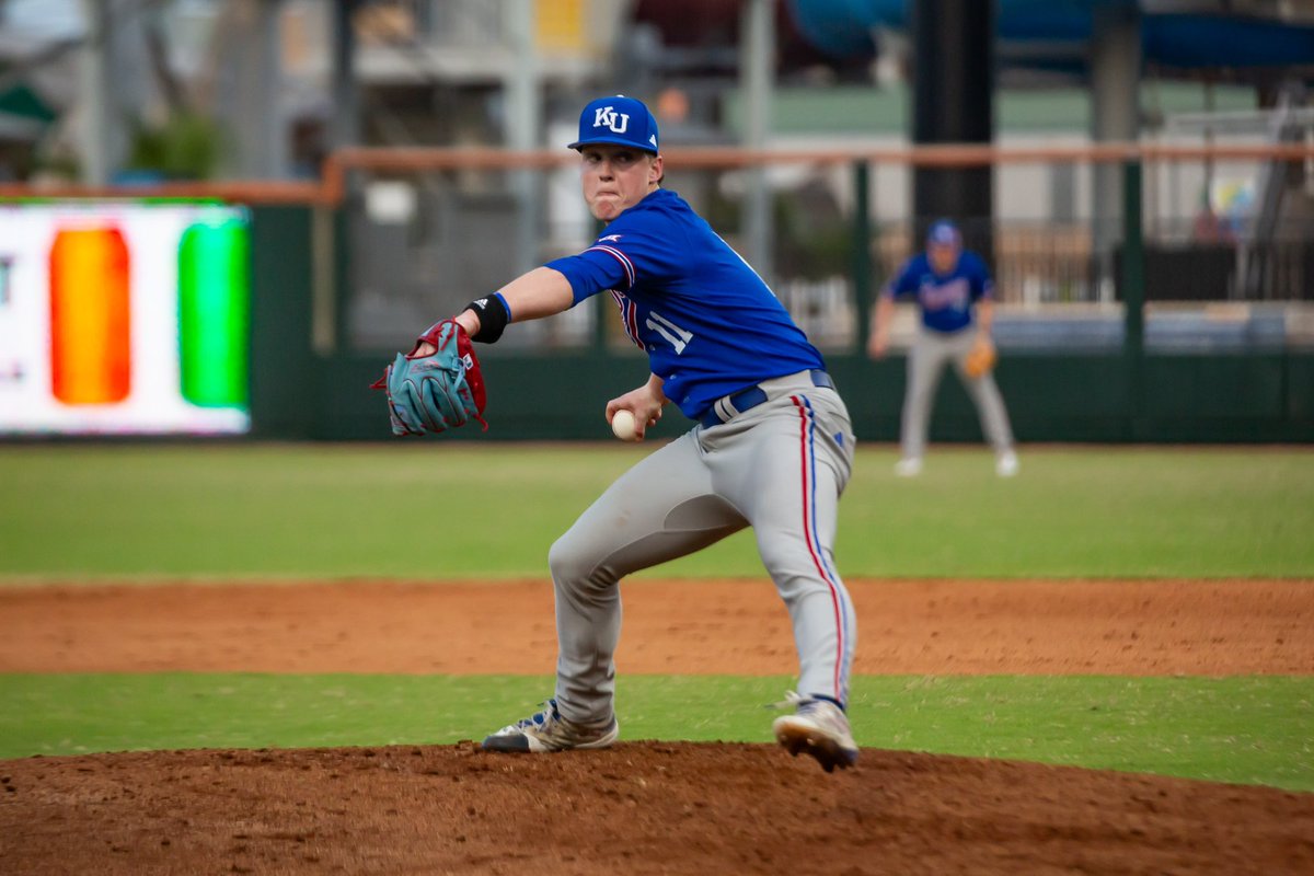 Starting pitchers showed out this weekend 😤

2-0, 1.50 ERA, 18.0 IP, 1 BB, 19 SO