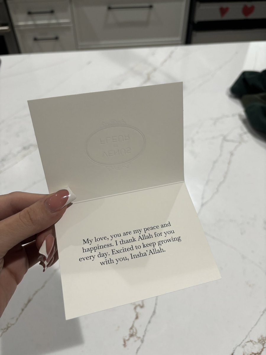 Amela 🤍 tweet media