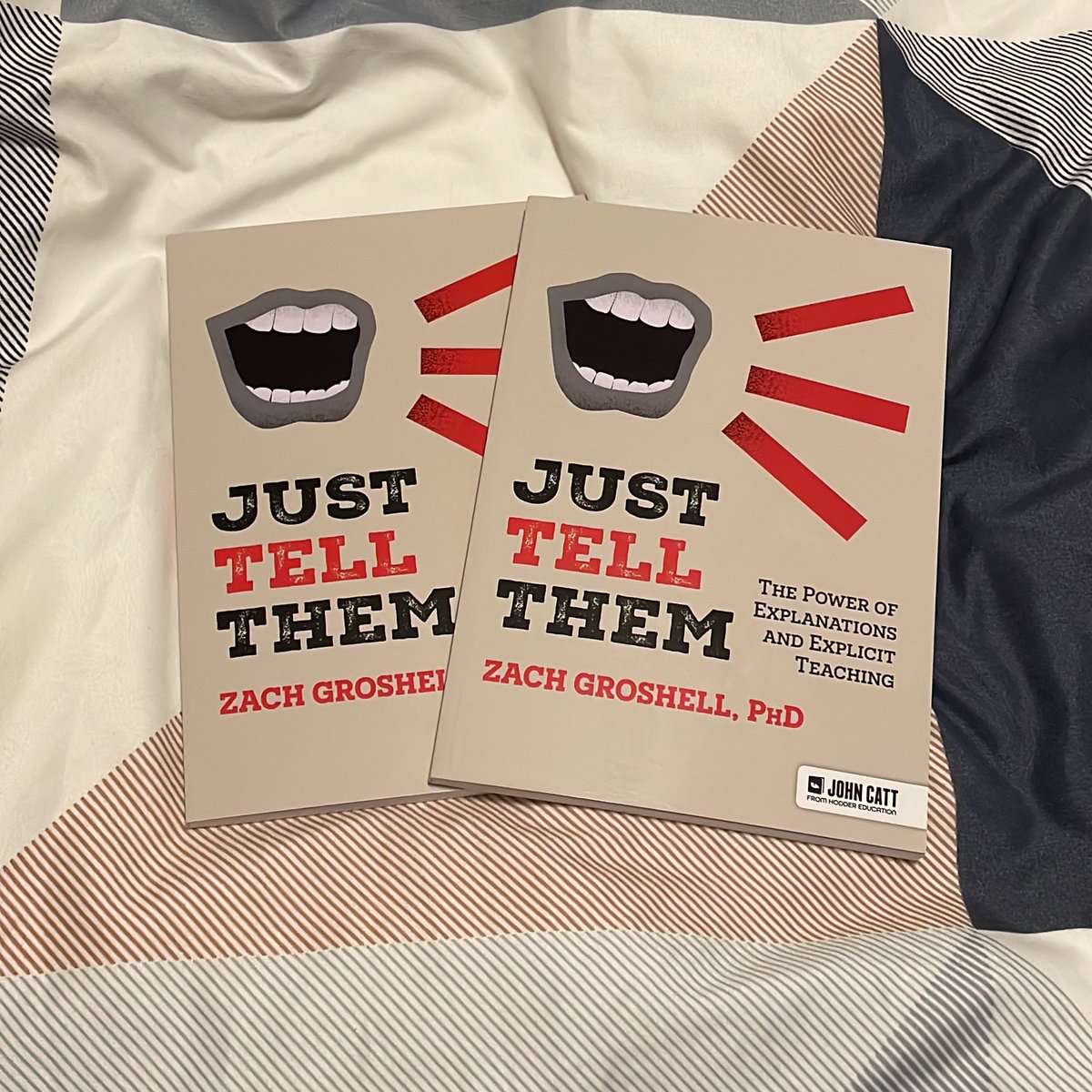 MrZachG's tweet image. COMPETITION:
Re-post 🔁 widely and enter your name in a drawing for the chance to win one of these two SIGNED books!
I will announce the winners next week!