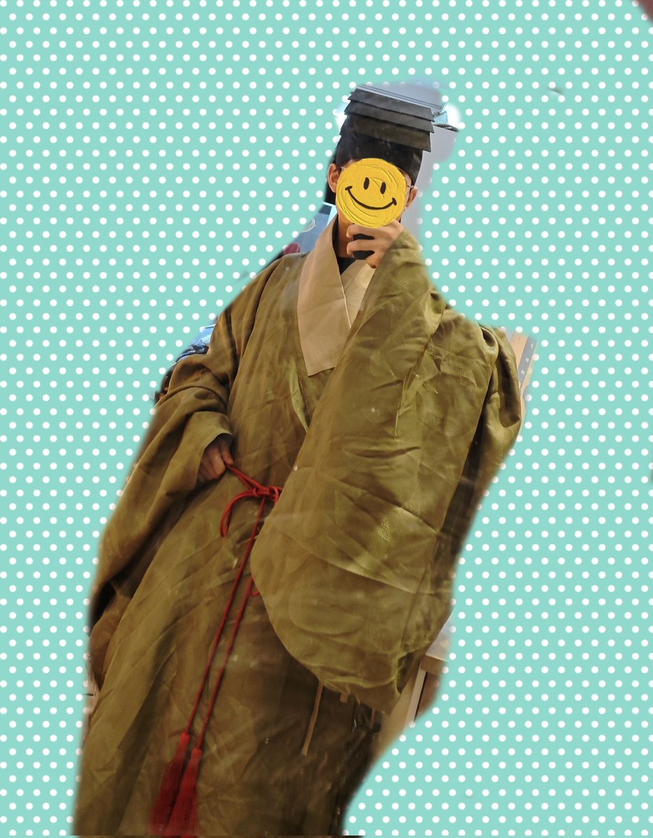衣服很皱 淮边绝版的道袍。
#hanfu