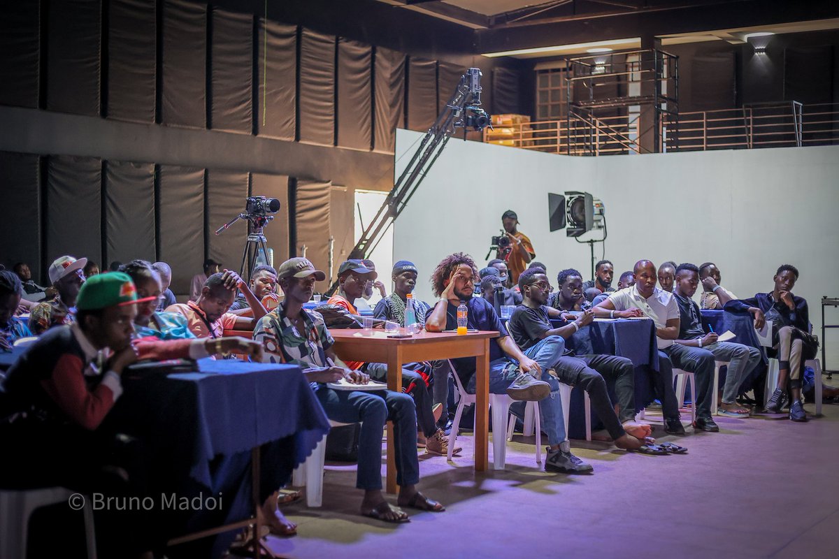 madoi_bruno's tweet photo. Where music meets art and imaginations by creatives
Photo 📸  @madoi_bruno
@EdrinePaul_Dir1
@framethebeat https://t.co/lvsr61jQEB