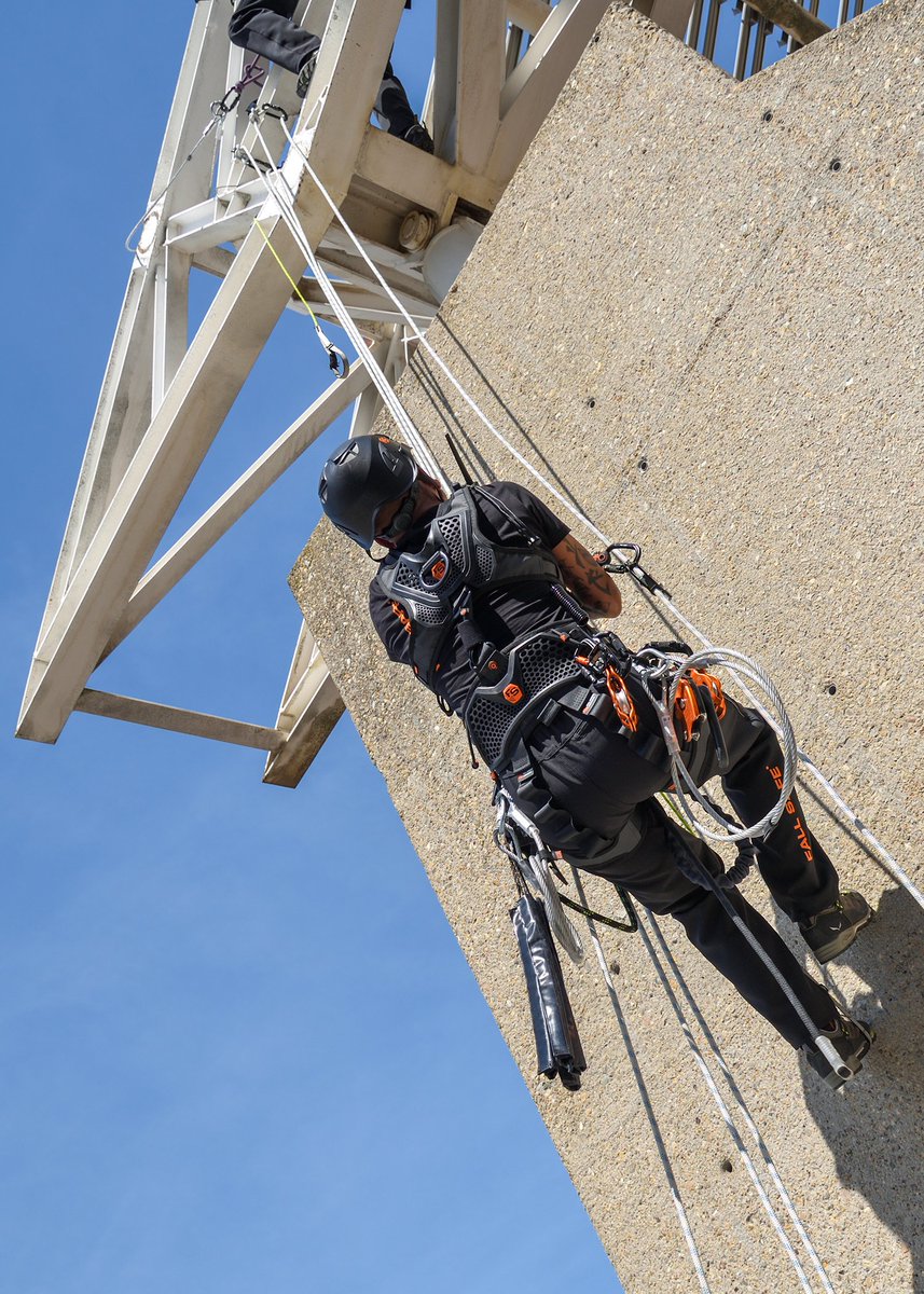 fallsafe tweet picture