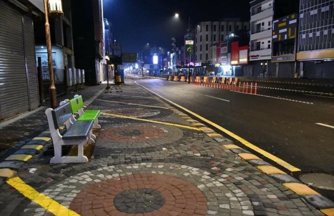 developingpak's tweet photo. Sadar Bazar Peshawar after beautification work. 🇵🇰 https://t.co/GlRY3GBXsn