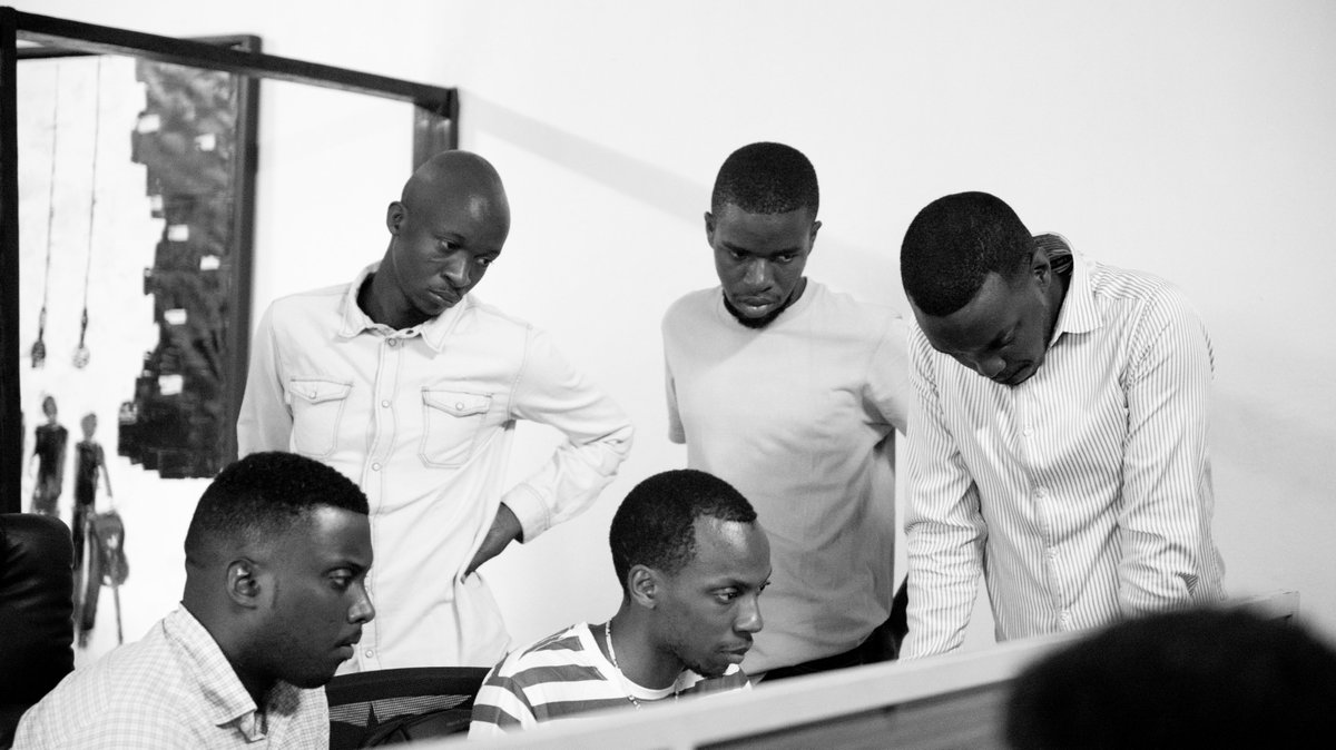 Gwaga Marketing (@gwagapromotes) on Twitter photo Gwaga in Burundi is looking for a Creative Director and a Copywriter. Interested and fun candidates can apply at info@gwaga.bi.
More on the job offers: gwaga.bi/index.php?opti… Gwaga in Burundi is looking for a Creative Director and a Copywriter. Interested and fun candidates can apply at info@gwaga.bi.
More on the job offers: gwaga.bi/index.php?opti…