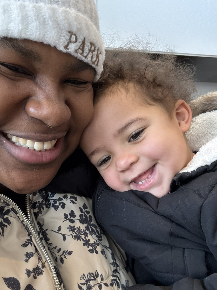 ciashlie's tweet photo. life lately as a mama and a partner to the most amazing man alive https://t.co/8TlZxi423w