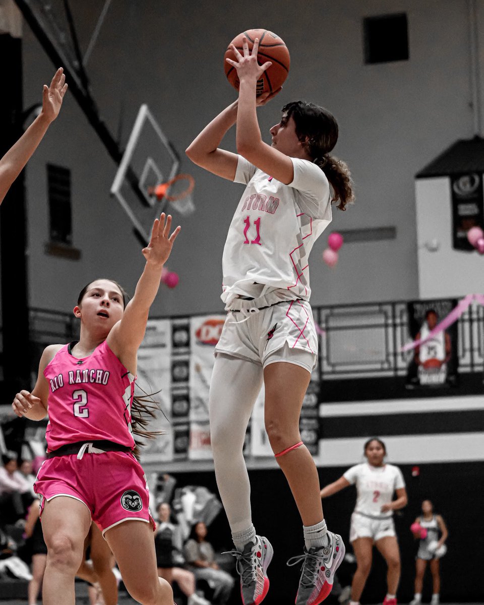bigtimehoops's tweet photo. Malia Mose, a 5β4β Junior combo guard from Cleveland HS is in the Showcase. @malia_m24 is averaging 9.9 ppg & 4.8 for for the Storm. Welcome to the Showcase! #nmflash πΈ: @shotbykindyll. https://t.co/su1bOIy2Vn