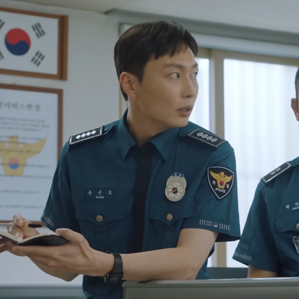 jr199i3's tweet photo. my police👮🏻‍♂️🚔
 #노재원
 #rohjaewon 
 #police 
 #mypolice https://t.co/trPEVRdQpO