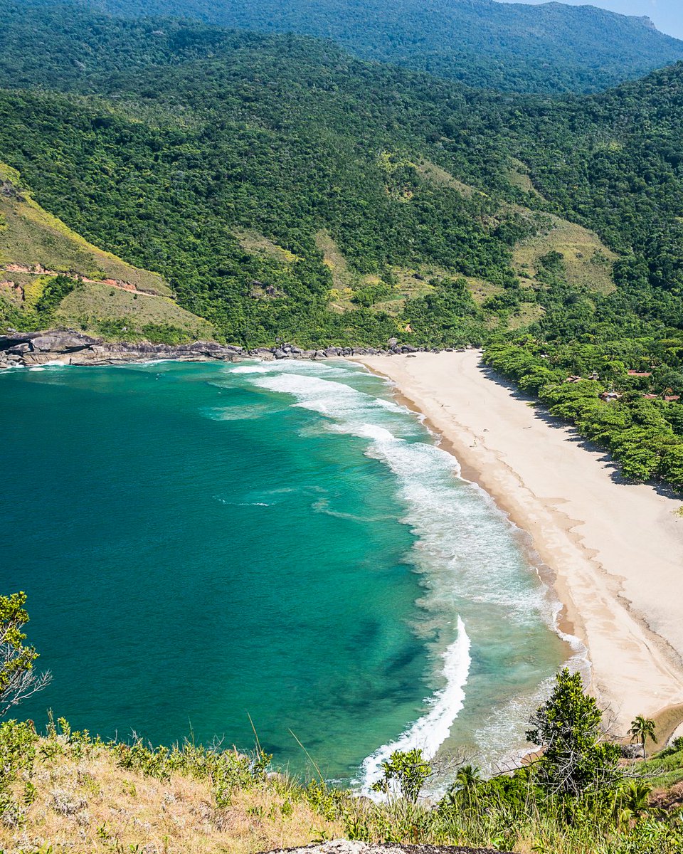 MSCCruzeiros's tweet photo. Descubra Ilhabela a bordo do #MSCOrchestra! Praias incríveis, natureza exuberante e cultura local esperam por você. Pronto para essa aventura? 🌊🌴Saib mais: https://t.co/9O19B9LFKH https://t.co/lBLpHH7N8v