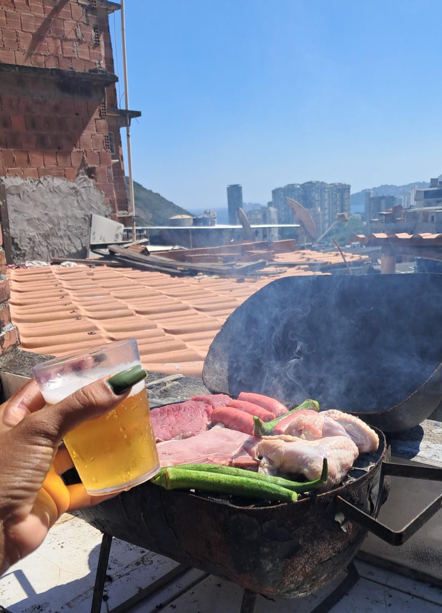 Pique de favela 🍻🍢
#Rocinha