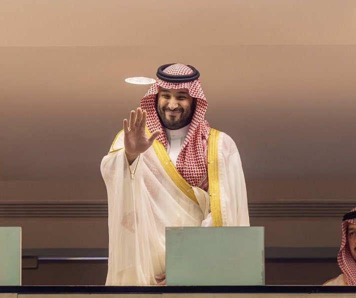 الثورة الحقيقية هل تلك التي صاغ قواعدها ومعانيها واسس اركانها الامير الشاب ولي عهد المملكة #محمد_بن_سلمان وجعلها ايقونة للبناء والتطوير والتنمية والازدهار والعلم والتقدم وعلى العالم ان يقتدي به وان يحذوا حذوه لتنعم شعوبهم بالحياة الكريمة واوطانهم بالتطور والازدهار .. 
هنيئاً