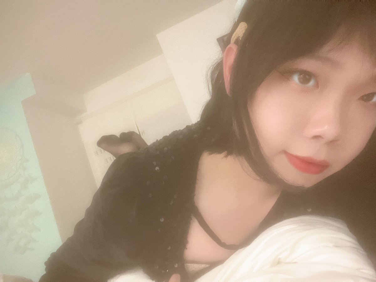 Ang90425584's tweet photo. 那就简单的发几张吧 https://t.co/ro4WgfAaz5