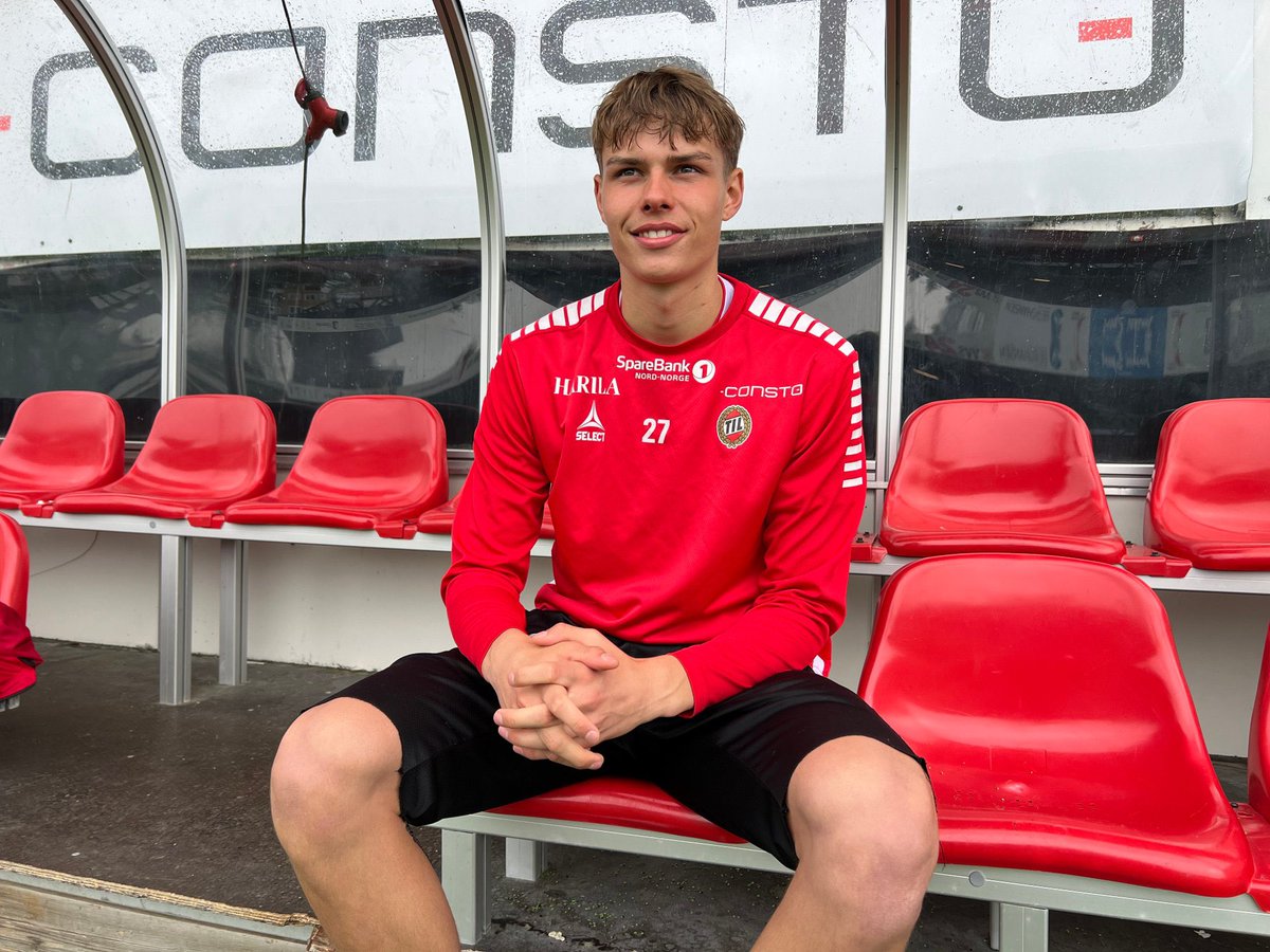 NorwegianSpursy's tweet photo. 14.  Tromsø: Jens Hjertø Dahl🇳🇴 

- Age: 19 

- Position: Defensive midfielder 

- Height: 193cm 

- Nationality: Norwegian🇳🇴

- Market value: €3 million 

- National team: U20 

• Jens Hjertø-Dahl, an emerging talent from Tromsø, Norway, has quickly established himself as a commanding presence in midfield, despite his youthful age of 19 Standing at an imposing 194cm, his physical stature provides him with a significant advantage in aerial duels and physical battles. However, it is Hjertø-Dahl’s technical proficiency and skill set that truly distinguish him from others, as his abilities defy expectations for a player of his size. 

• In recent appearances for the Norway U19 team, Hjertø-Dahl has showcased his versatility, excelling as a deep-lying playmaker. Operating from a withdrawn midfield role, he displays remarkable ball control, dribbling, and technique, which allow him to dictate the tempo and instigate attacks from deep positions. His composure under  pressure and ability to control the pace of the game highlight his cerebral approach to the midfield role. 

• Beyond his technical qualities, Hjertø-Dahl is known for his impressive work rate and stamina. His relentless energy enables him to cover large areas of the pitch, providing crucial defensive support when needed. His astute decision-making and composed finishing further elevate his profile, allowing him to contribute to both defensive and offensive phases with equal efficiency. 

• What sets Hjertø-Dahl apart is his maturity and leadership potential on the field. His off-the-ball movements are strategic, and his ability to read the game demonstrates a high footballing IQ for his age. These qualities, coupled with his natural teamwork and leadership instincts, position him as a player with a bright future ahead. As he continues to develop, Hjertø-Dahl is set to make a significant impact, not only at Tromsø but also on the international stage.