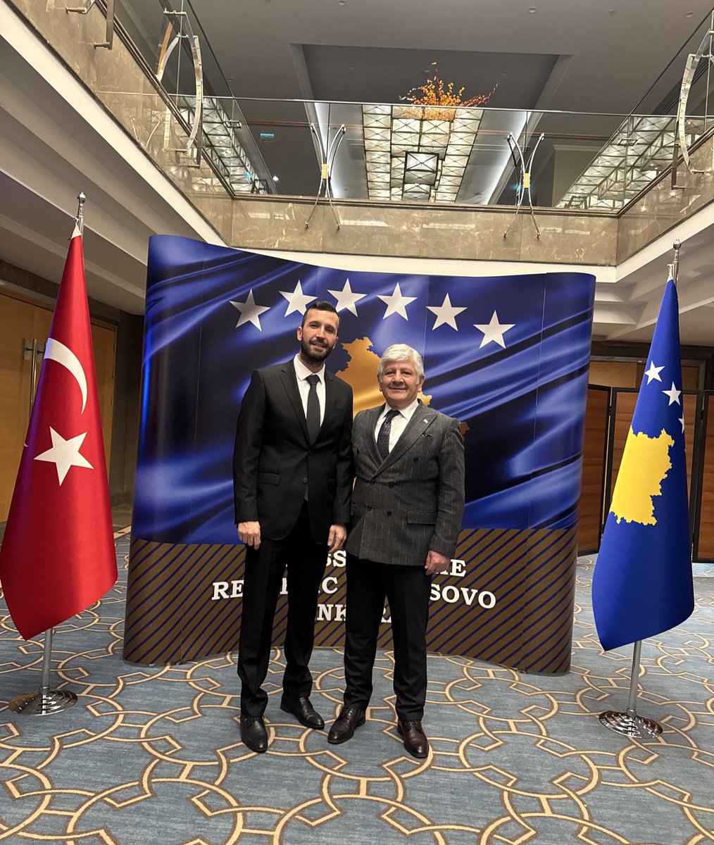 Şeref verdiniz kıymetli hocam <a href="/Dr_K_Aydin/">Prof Dr Kemalettin AYDIN</a>