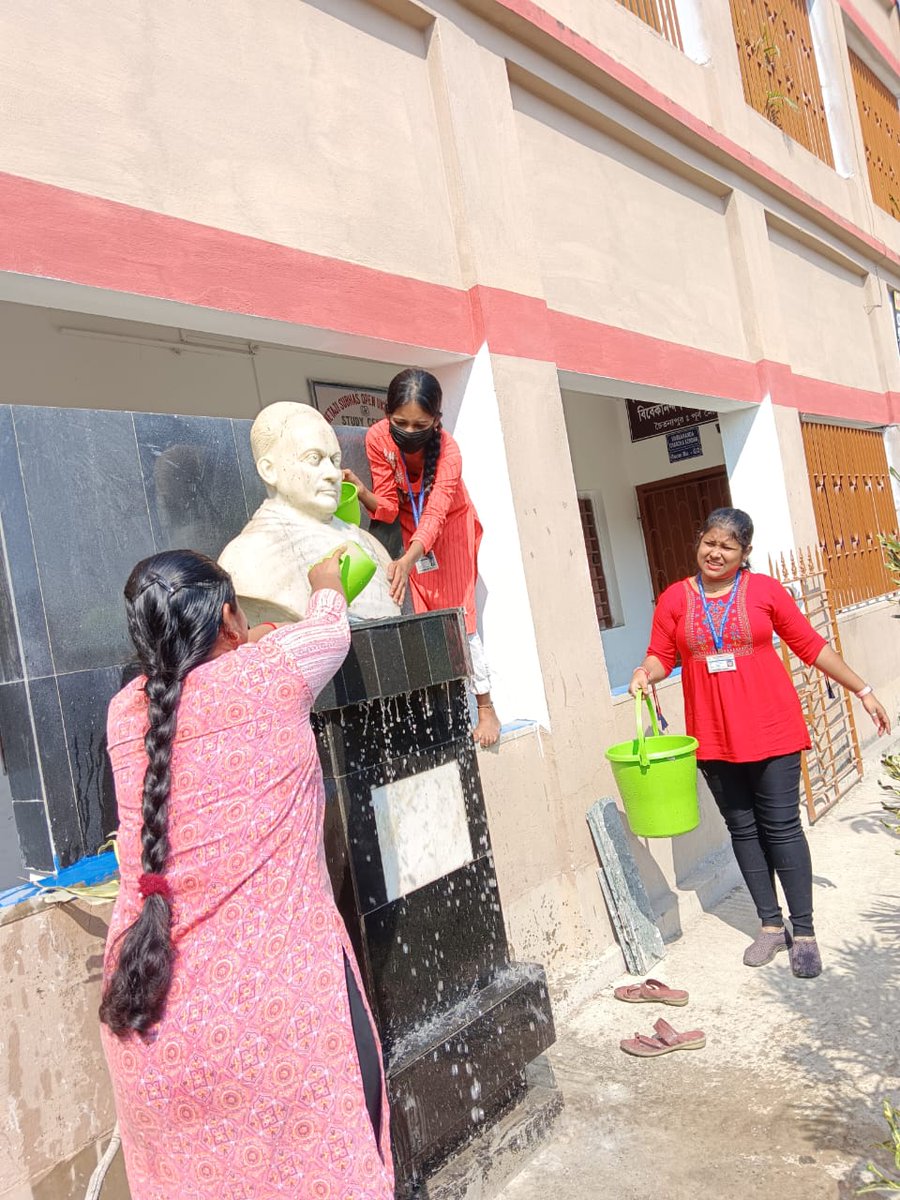 nssvmmunit2's tweet photo. 17th Feb , 2025
Regular Activity
Statue cleaning https://t.co/lJ06PUQfhT
