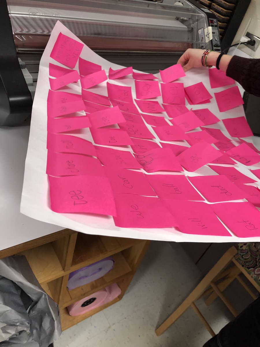 Emily Kinder tweet media