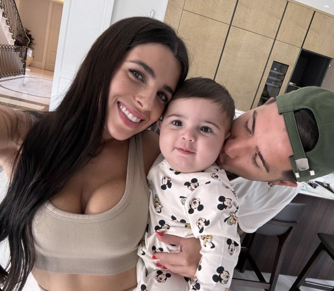 - anoche soñé con vos
- que soñaste?
- no me acuerdo…