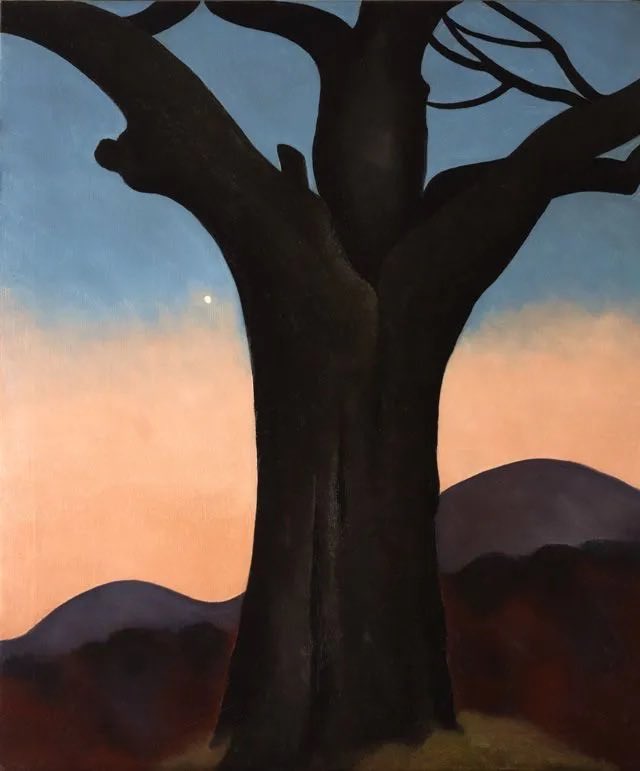 bbu's tweet photo. .

Georgia O'Keeffe  The Chestnut Gray, 1924

.

. https://t.co/C7L6yRiQpq