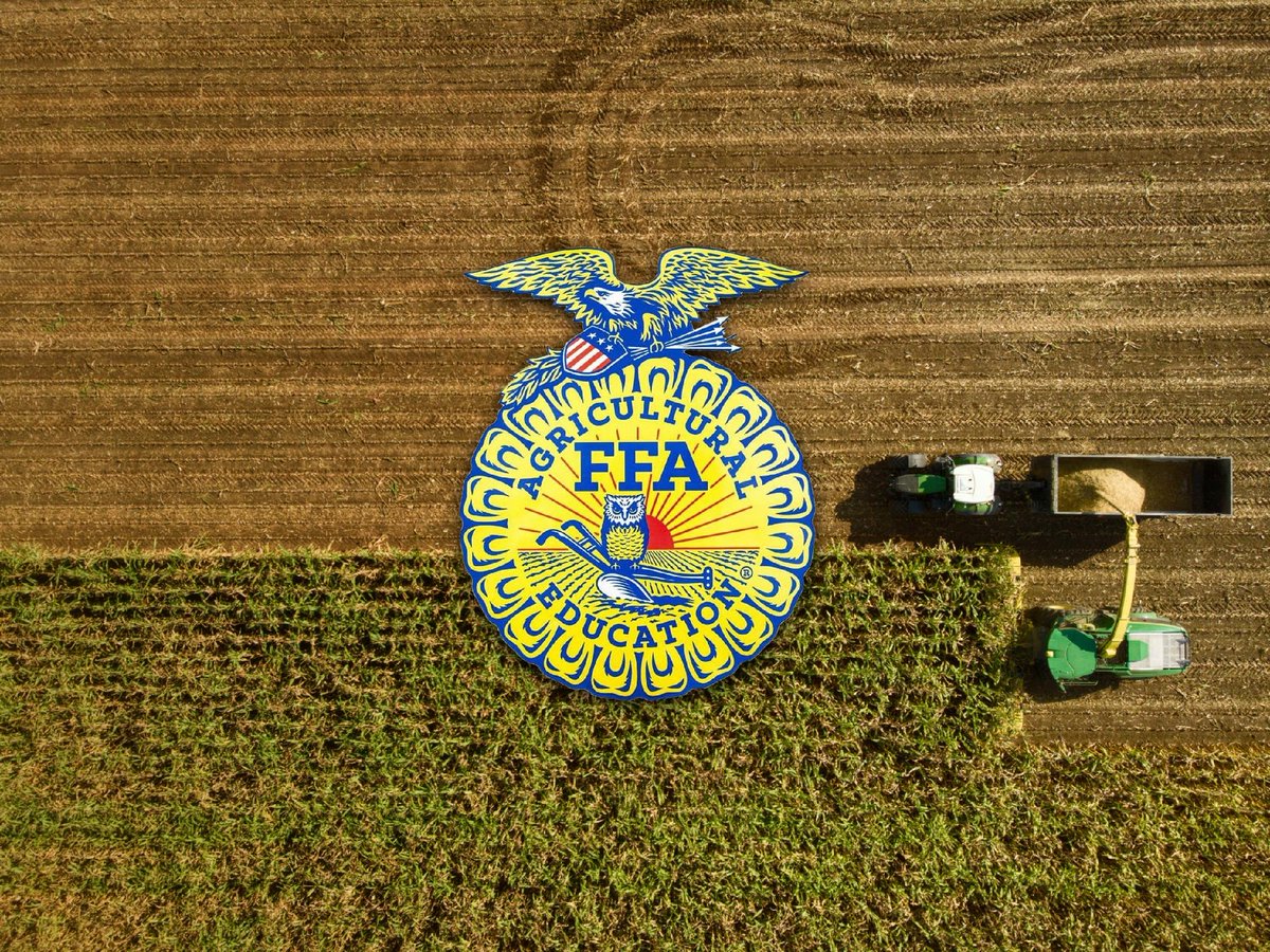 🌾 𝙃𝙖𝙥𝙥𝙮 𝙉𝙖𝙩𝙞𝙤𝙣𝙖𝙡 𝙁𝙁𝘼 𝙒𝙚𝙚𝙠! 💙💛 From Feb. 15-22, we celebrate the impact of FFA and the future of agriculture! 🚜🌱

Show your support by sharing your FFA story and using #FFAweek! 🐄🌾 #FutureFarmers #AgEducation