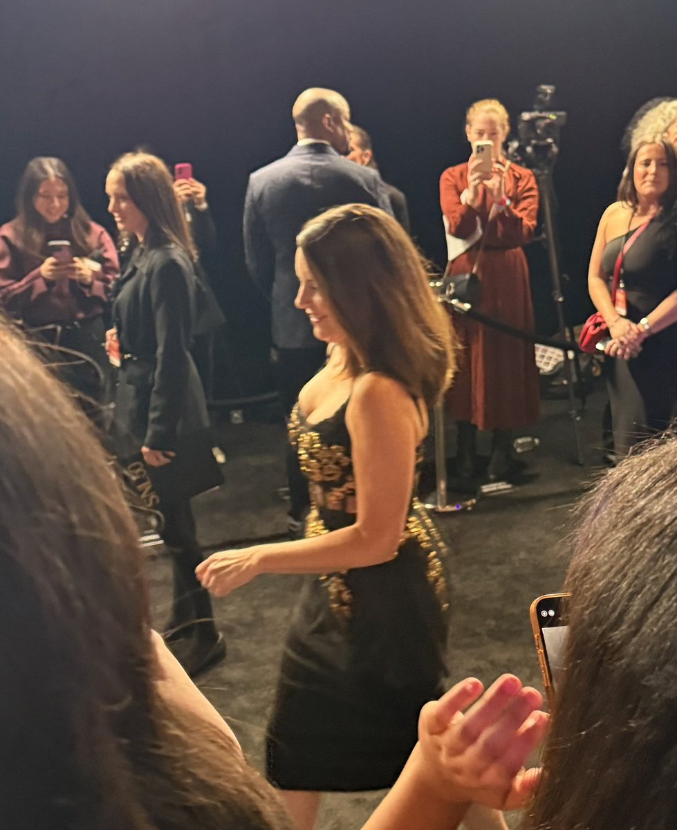 Emily Ward tweet media