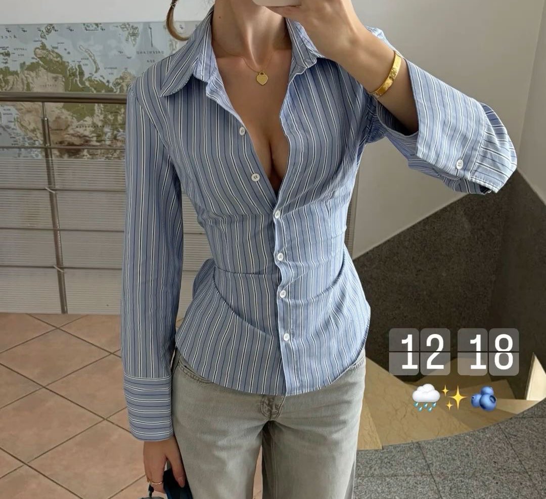 h0neyndmilk's tweet photo. i love blouses so fitted that they’re basically popping open https://t.co/hw9JCycUYf