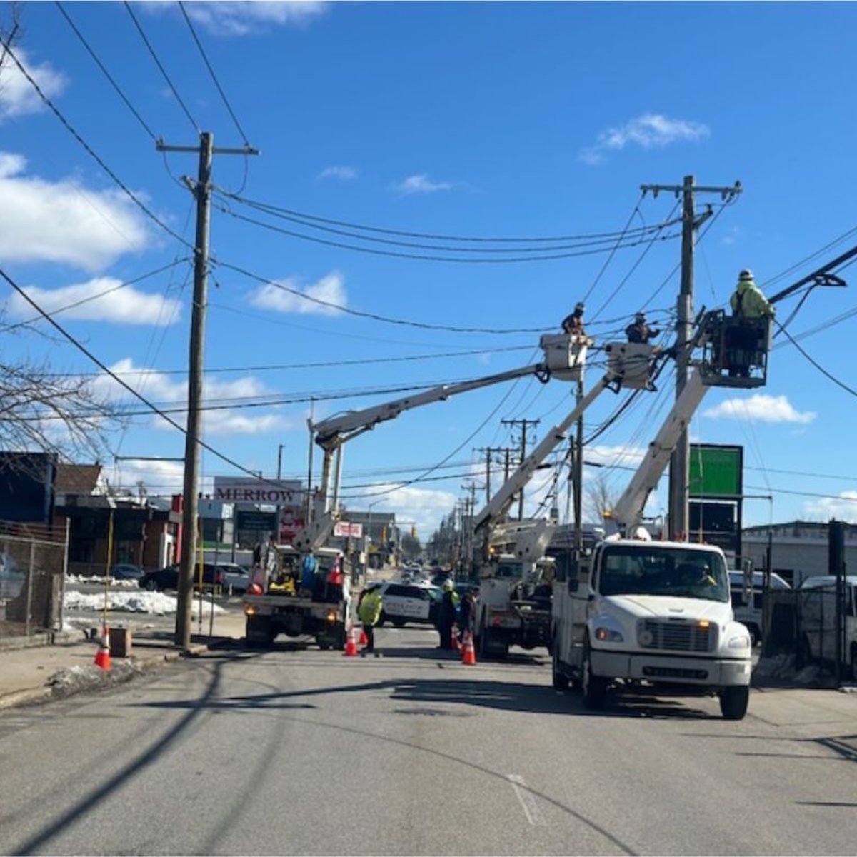 OpenCape's tweet photo. OpenCape, National Grid &amp; Phoenix Communications performed a facilities move in #FallRiverMA to improve the local pole line infrastructure. A key benefit for OpenCape will now be able to extend fiber connectivity to several Community Anchor Institutions in the area. 
#fallriverma https://t.co/fHcRQqsUej