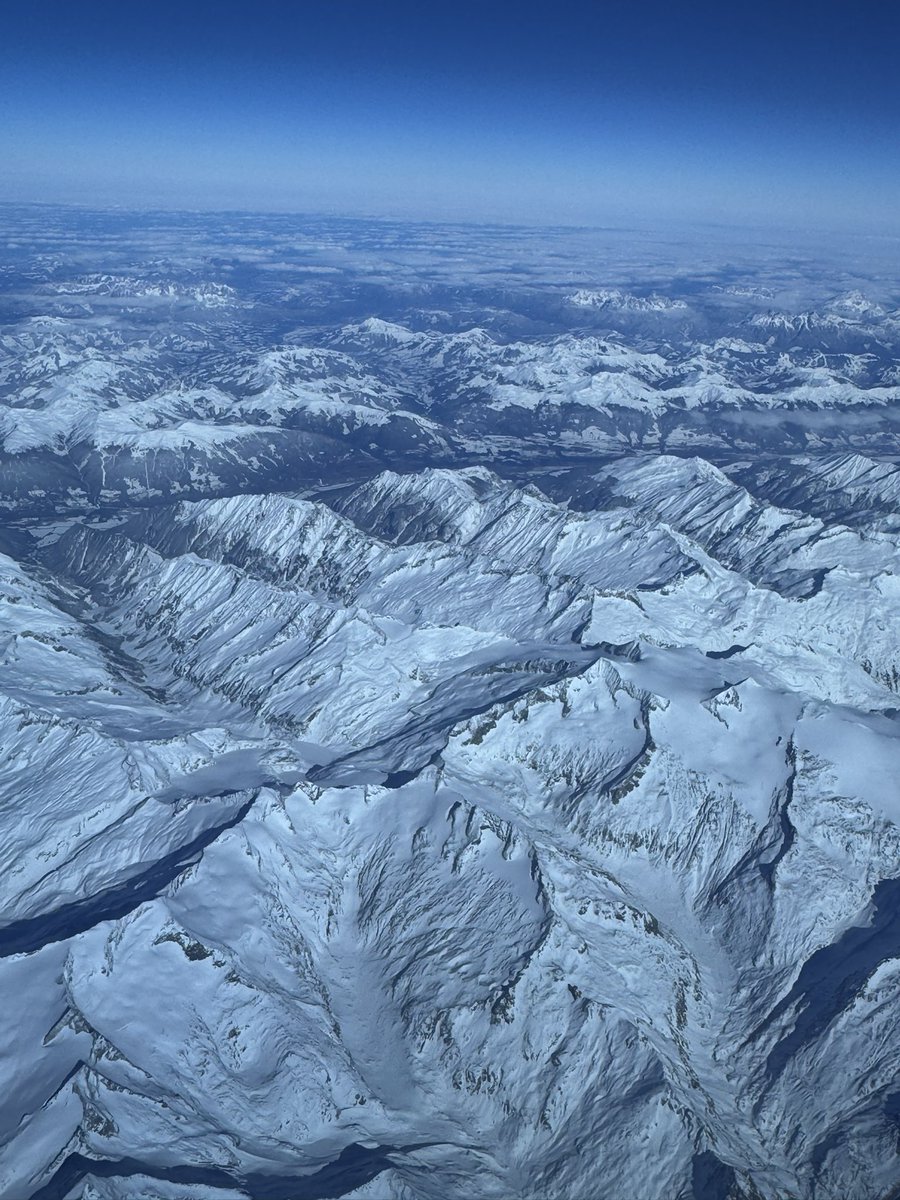 nervecentrals's tweet image. ALS is a syndrome. Clarification of #network system genomes will promote #precision approach to support key structure that underlies neurological manifestations of #ALS, the #corticomotoneuronal system |@NerveCentralSYD @magxite @Sicong_T @neuraustralia

pubmed.ncbi.nlm.nih.gov/39511939/