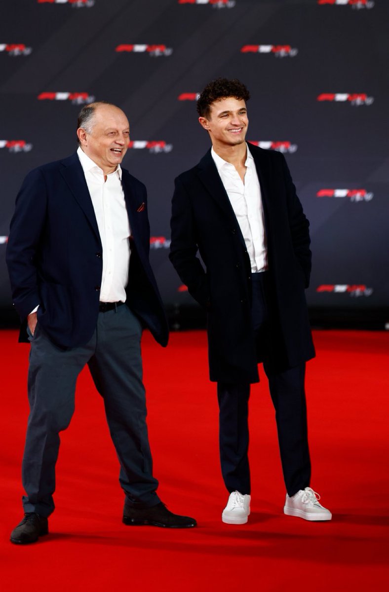 TearOffFR's tweet photo. Il aura fallu 25 minutes à Fred Vasseur pour sortir la 1re vanne de la saison 😭

(📸@F1 / #F1 / #F175LIVE) https://t.co/9JdkfMJgER