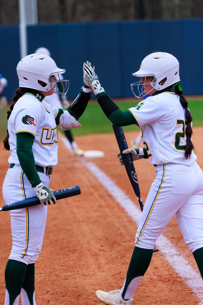 UAB_SB's tweet photo. 𝑺𝑶𝑭𝑻𝑩𝑨𝑳𝑳 𝑰𝑺 𝑭𝑼𝑵 🥎🔥

#WinAsOne https://t.co/V1vkrr8tFn