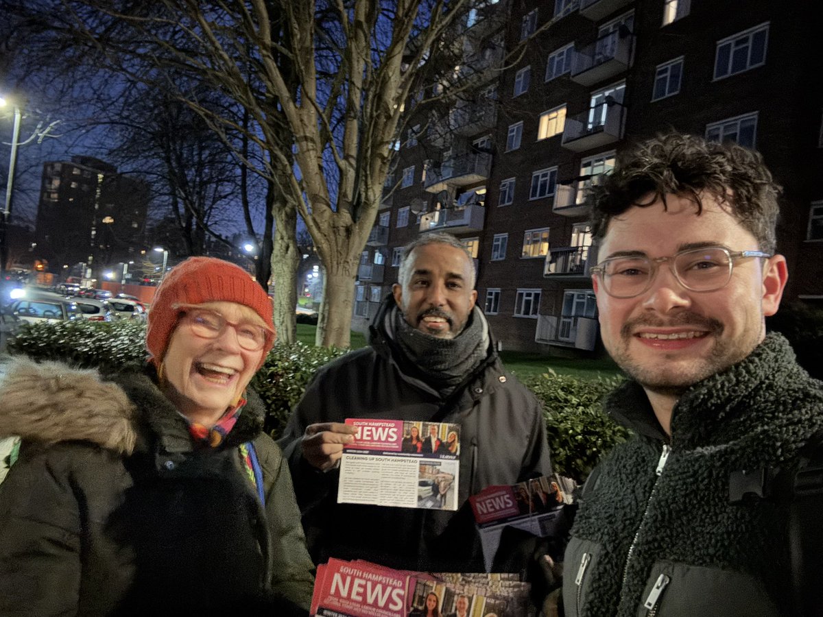 It was great to be out in #southhampstead this evening with Cllr <a href="/ts_gale/">Tommy Gale</a> and <a href="/JoanBMunro2/">@joanswisscottage</a> even though it was 🥶 we had 👍 session.
#labourparty #suleimanosman