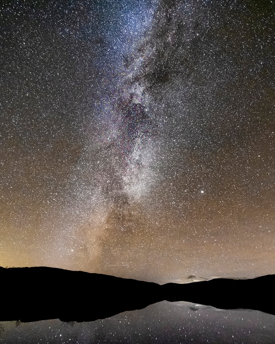 SWCoastal300's tweet photo. On a clear night on the SWC300 all you have to do is step outside and look up, you'll be blown away by the beauty of our dazzling dark skies. 

📌Clatteringshaws Loch, Dumfries &amp; Galloway 
📷VisitScotland / David N Anderson 

#LoveDandG #ScotlandStartsHere #SWC300 https://t.co/hU0ZugwxRS