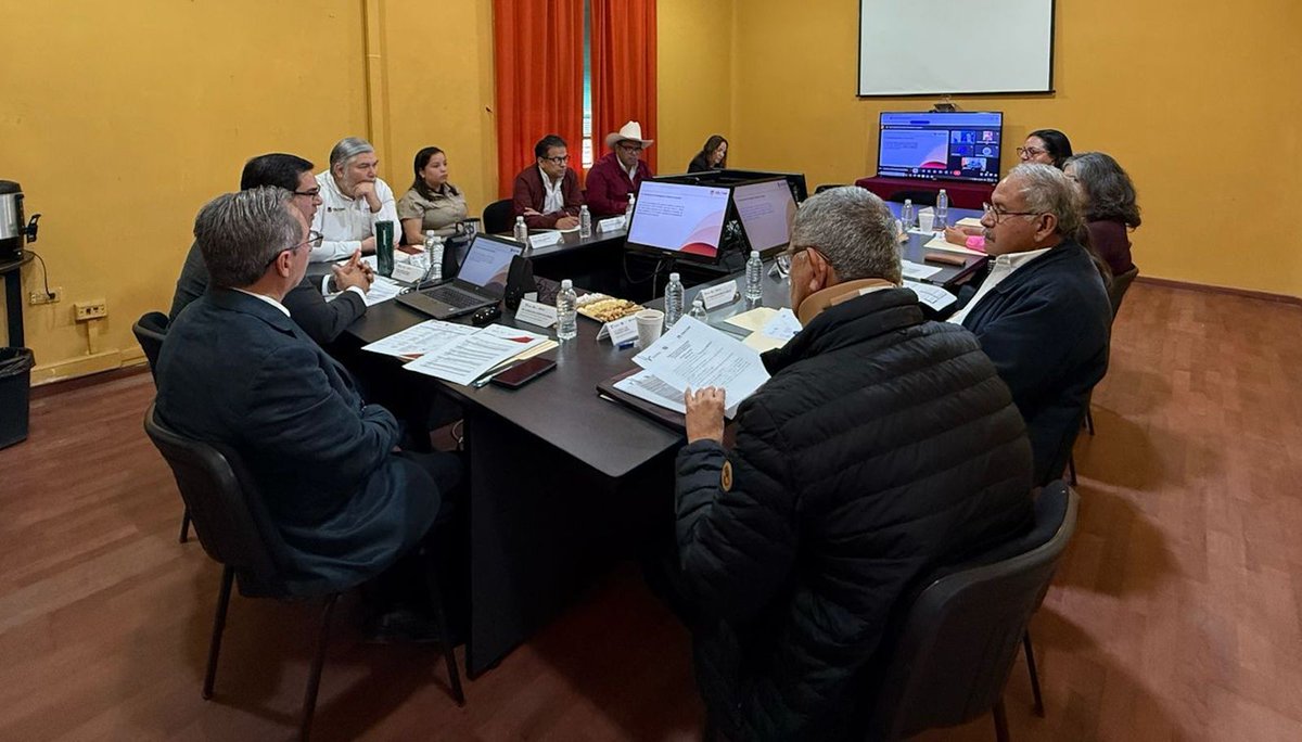 Hoy se llevó a cabo la LXII Sesión Ordinaria de la Junta de Gobierno de El Colegio de Tamaulipas...

Leer más en: bit.ly/3X3eT84
