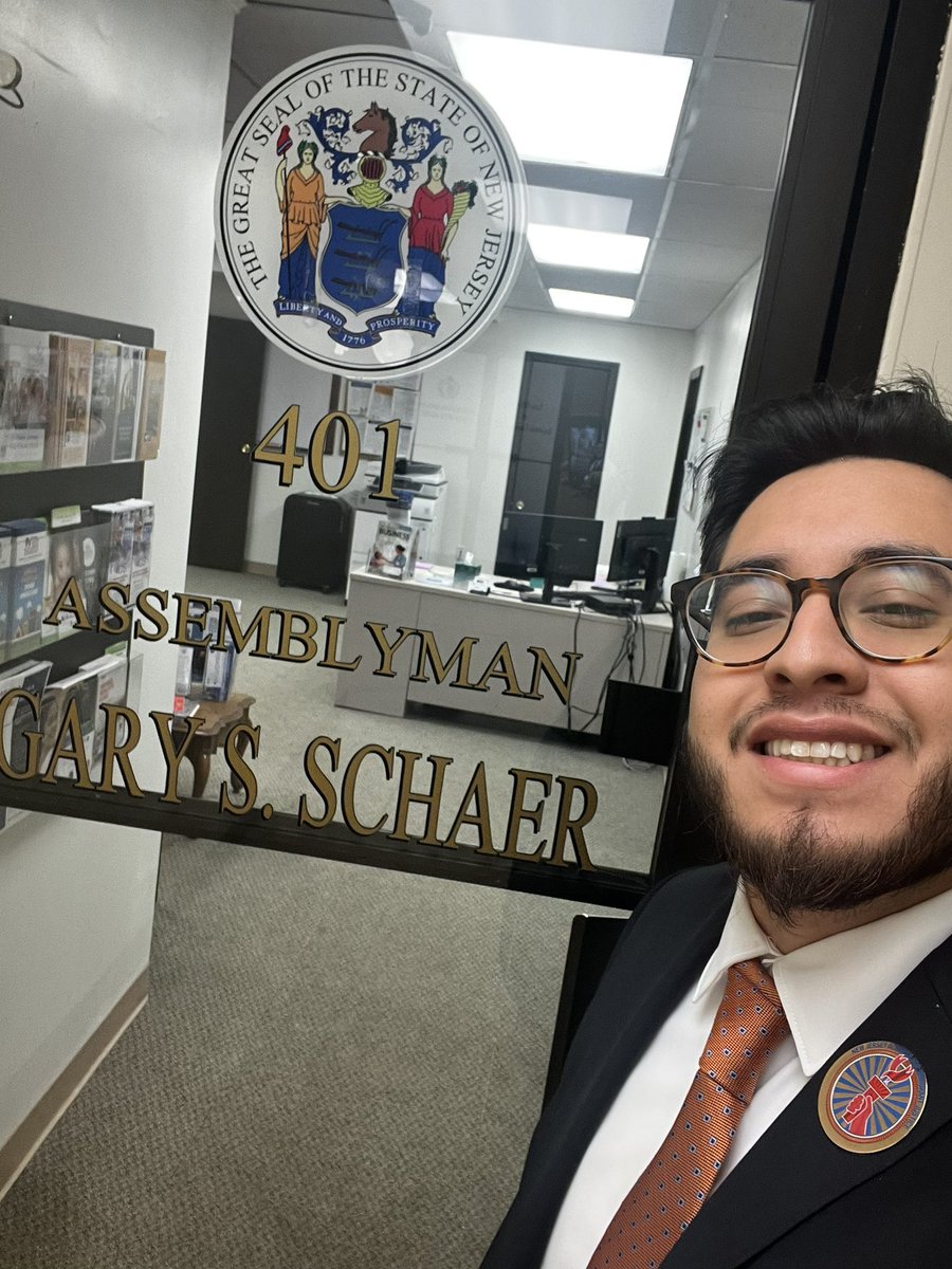 <a href="/Avi_schnall/">Avi Schnall</a> 📍 We’re in District 36 at the office of Asm. <a href="/GarySchaerNJ/">Gary Schaer</a> with one simple ask: that the Assemblyman fight for the #ImmigrantTrustAct, and take a stand for New Jersey families.