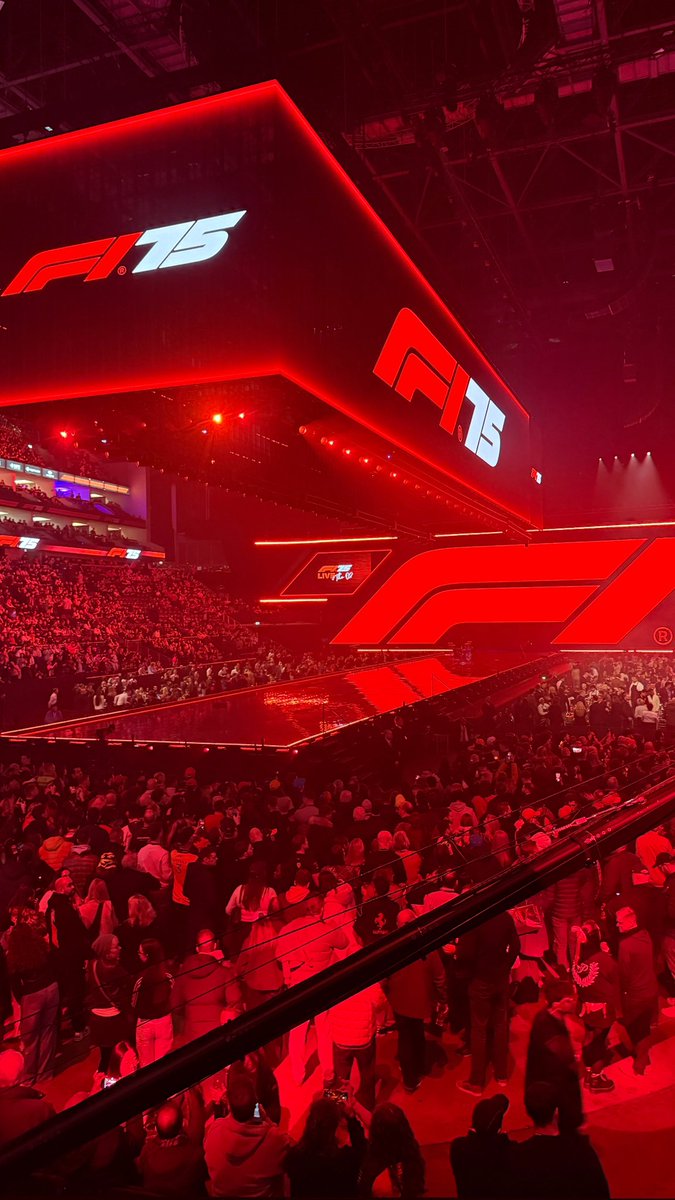 Christian Hewgill tweet media