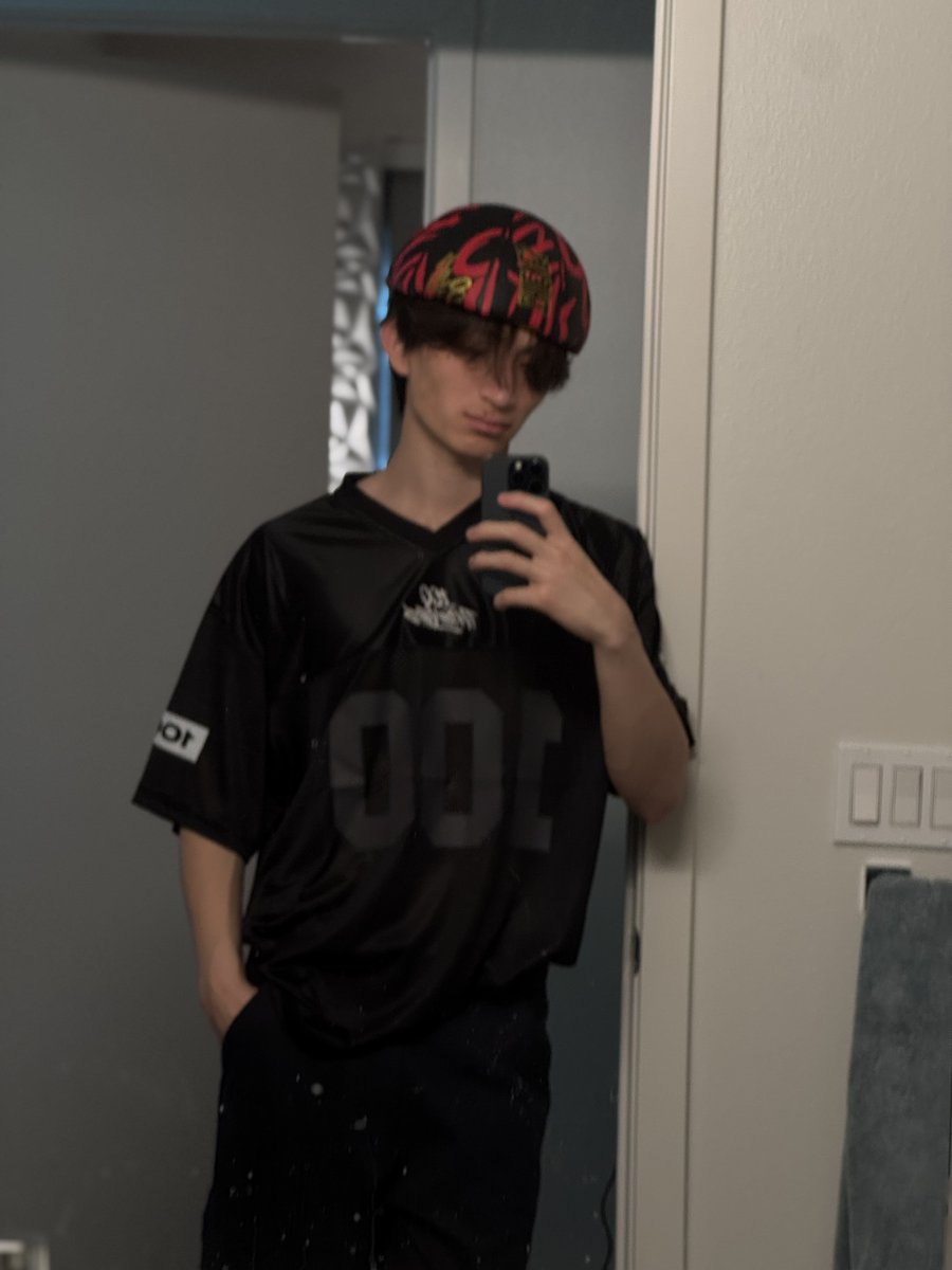 thanks for the ball <a href="/100Thieves/">100 Thieves</a>