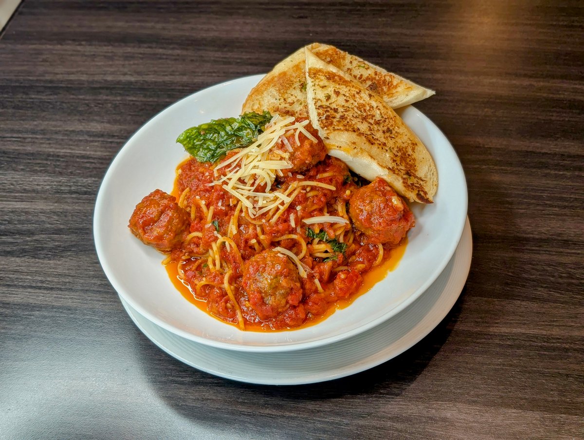 orleanscasino's tweet photo. The food specials keep coming! 🍽️🔥 Copper Whisk has unleashed three delicious February specials you won’t want to miss—Southwest Salad, Beef Barbacoa Breakfast Skillet, and Homemade Spaghetti & Meatballs! 🤤 Come try them all!
#OrleansCasino #CopperWhisk #FebruarySpecials https://t.co/rlaWNFax37
