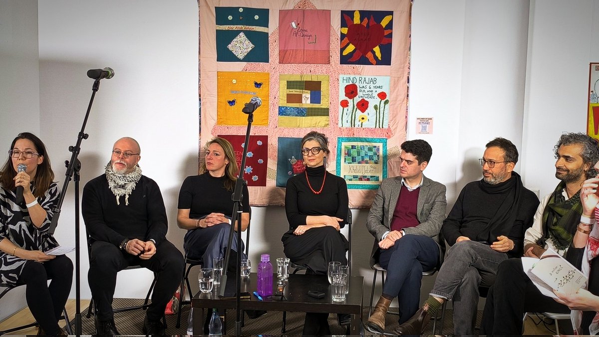 Jakob_Reimann's tweet photo. Final panel at "Reclaiming the Discourse" starting now:

Francesca Albanese @FranceskAlbs
Michael Barenboim
Eyal Weizman @weizman_eyal
Melanie Schweizer @Melaniebelizi
Qassem Massri
Wieland Hoban @JSNahost
Moderation: Carolina Rehrmann

#b1802 https://t.co/7XMaFuHX89
