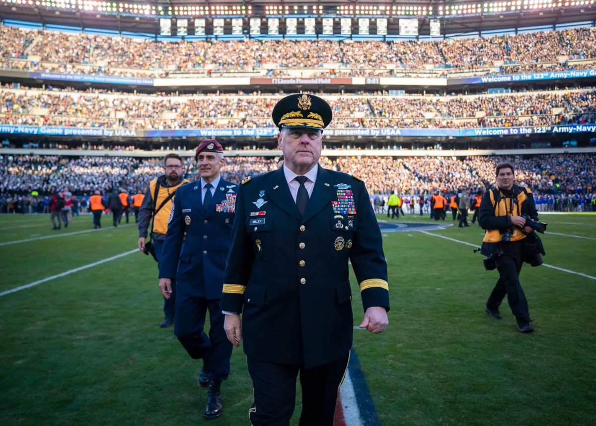 Army Gen. Mark A. Milley, chairman of the Joint Chiefs of Staff, and Senior Enlisted Advisor to the Chairman (SEAC) Ramon “CZ” Colon-Lopez attend the 123rd Army-Navy game in Philadelphia, Dec. 10, 2022. (DoD photo by Navy Chief Petty Officer Carlos M. Vazquez II)