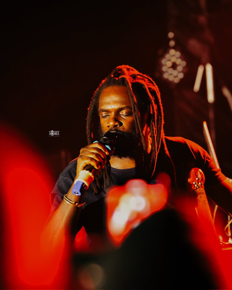 Doing what I do best
Zooming in on <a href="/buchaman/">bruneka</a>